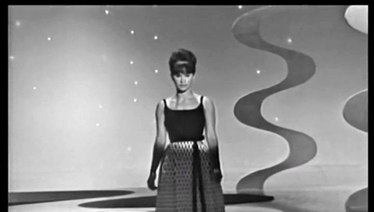 Astrud Gilberto & Stan Getz - Girl From Ipanema (1964)