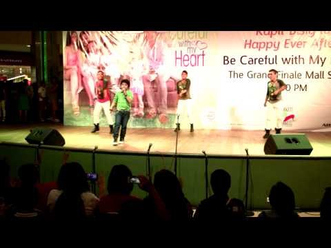 JM Ibanez sings 'Happy' at the Be Careful With My Heart Finale Mall Show