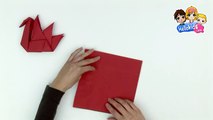 Papiroflexia de cisne con una servilleta de papel - Videos de manualidades NAVIDAD