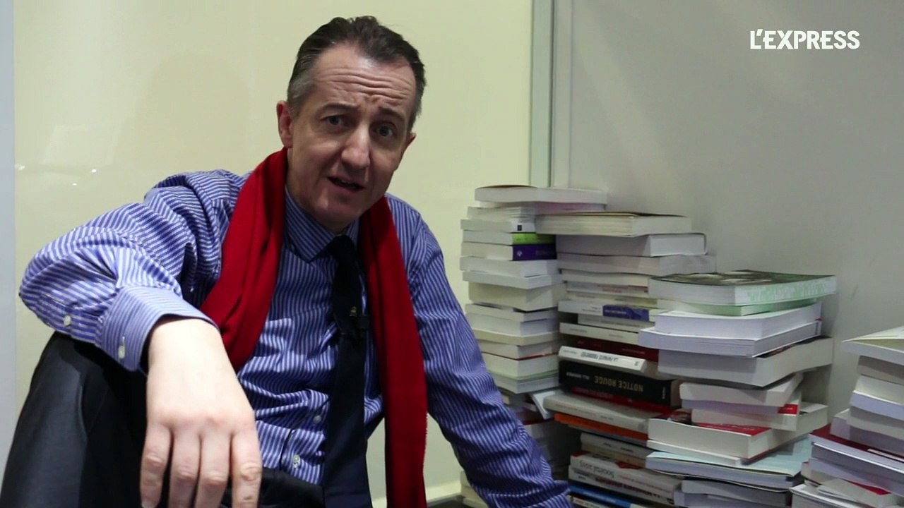 Le salon du livre: le numérique, amis ou ennemie du papier? - L'édito de Christophe Barbier