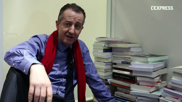 Le salon du livre: le numérique, amis ou ennemie du papier? - L'édito de Christophe Barbier