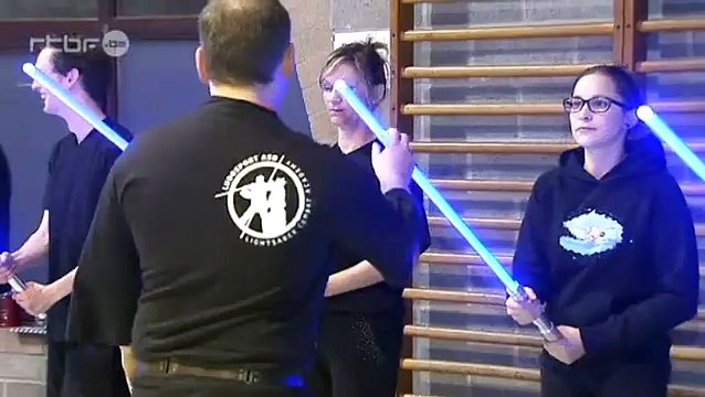 Première académie du maniement du sabre-laser en Belgique