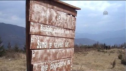 Srebrenitsa'daki Soykırım Kurbanları İçin Hatıra Ormanı