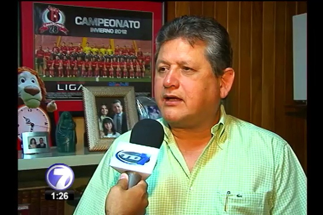 Dirigencia morada considera irresponsable llamado de Raúl Pinto para apoyar a Carmelita