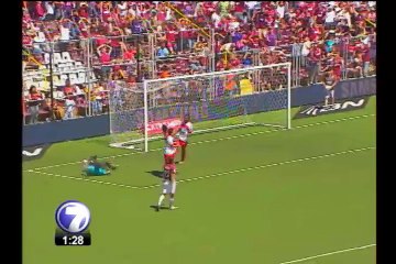 Lagos maneja ofertas en Guatemala y Europa