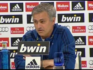 Mourinho: 'La pena es que no traje a Diego López el primer año'
