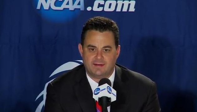 Arizona Rolls in NCAA Tournament Opener