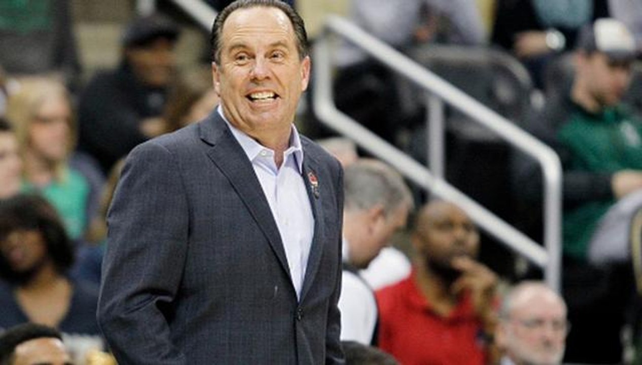 Noie: Notre Dame Survives Northeastern