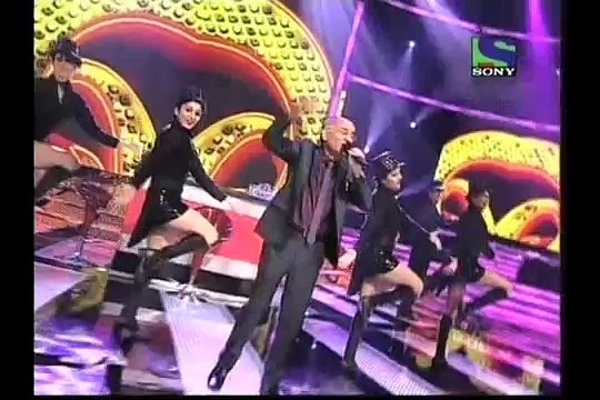 X Factor India - Kartar Singh performs youthfully on Bar Bar Dekho - X Factor India - Episode 12 - 24 June 2011