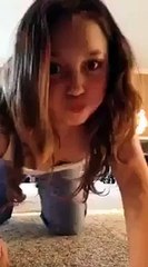 Ce qui se passe pendant qu'elle Danse est vraiment Etrange