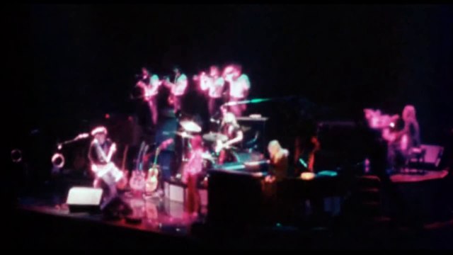 Paul McCartney & Wings - Let Em In - Seattle 10 Junio 1976