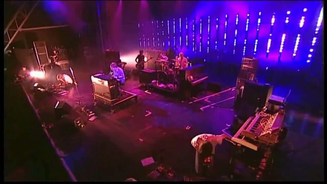 Radiohead - Everything In Its Right Place - Glastonbury 28 Junio 2003