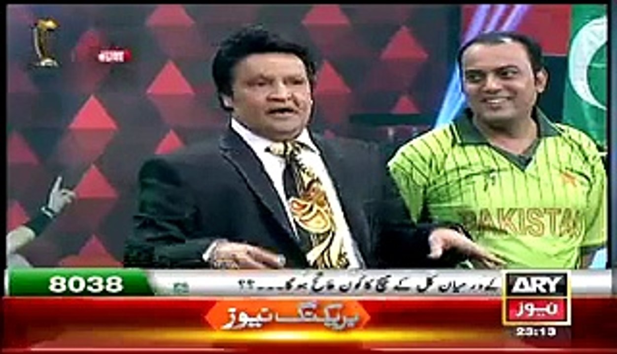 Umer Sharif Telling When And Where He Met Alamgir For First Time