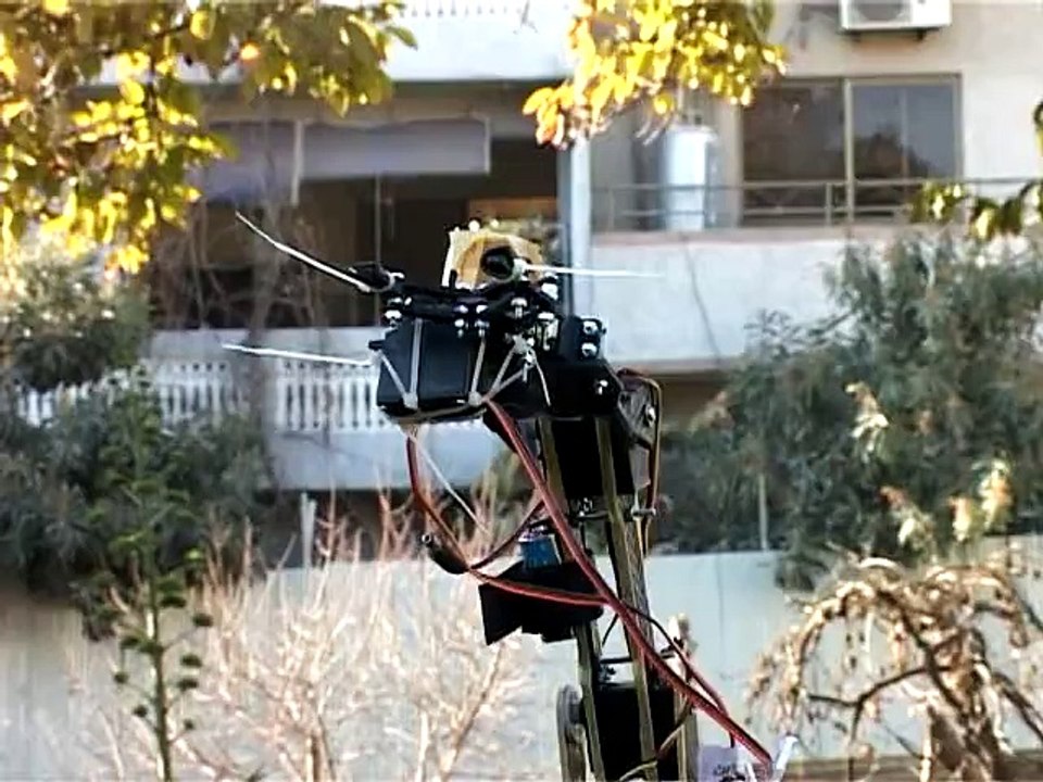 Wireless Bomb Disposal Robot