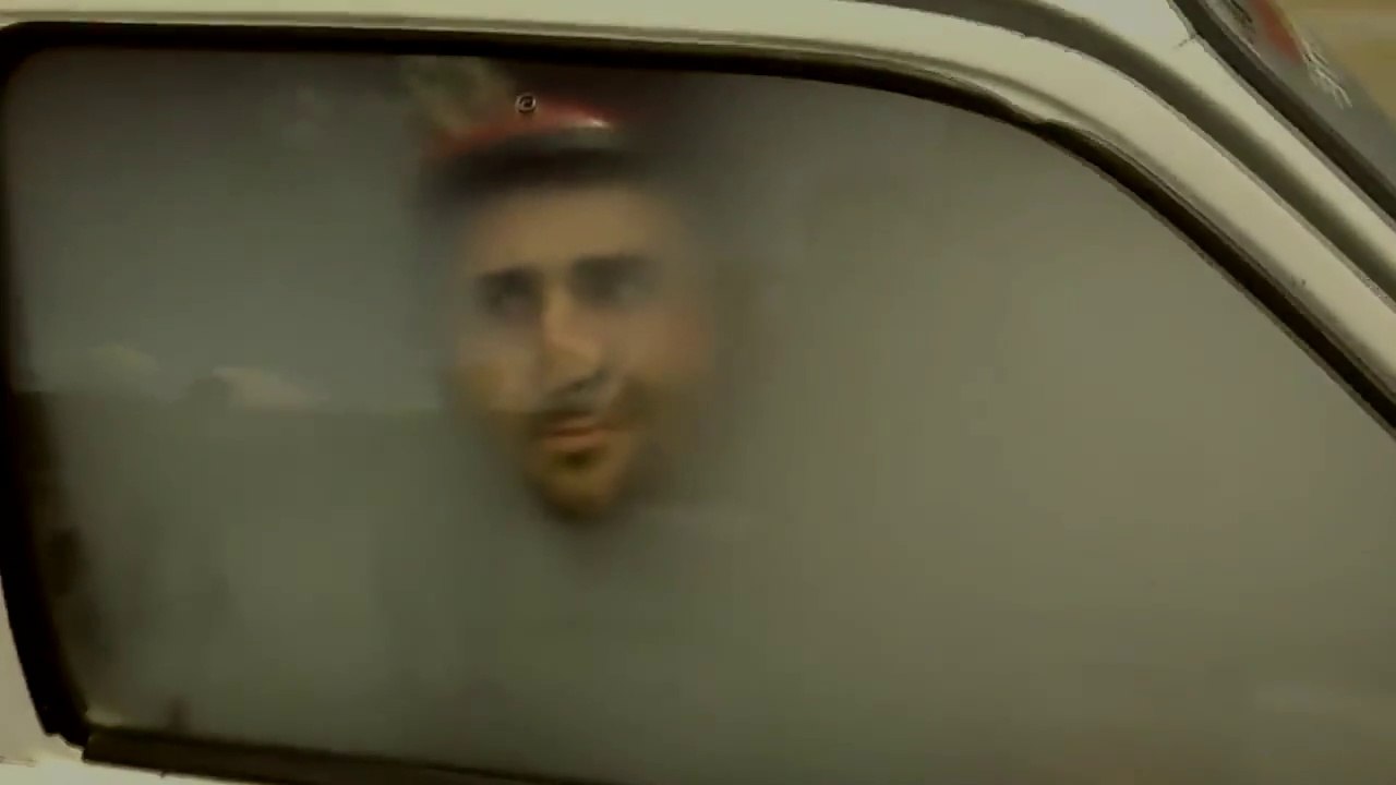 Faire un aquarium de fumée dans sa vieille voiture!