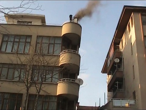 Kentin göbeğinde tütsüleme!