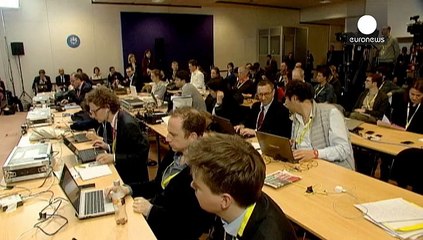 A court d'argent, la Grèce s'engage à accélérer les réformes