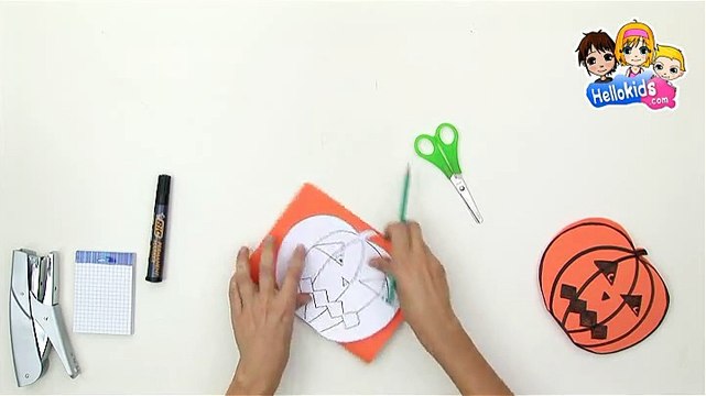 Como fazer um bloco de notas de abóbora pro Dia das Bruxas