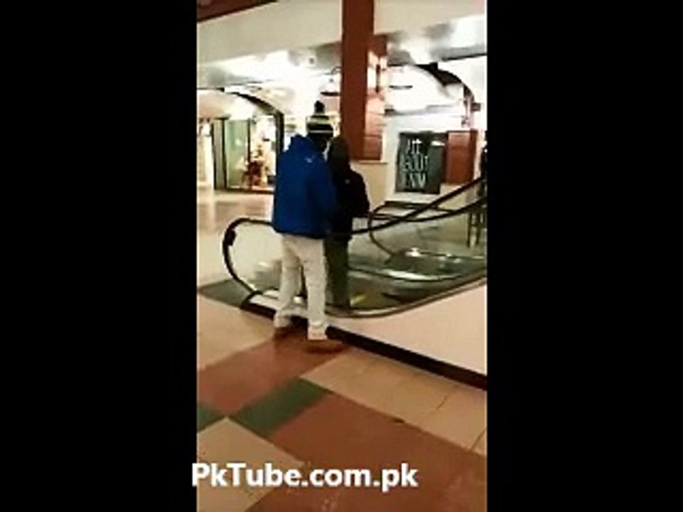 Teen Falls From Top Of Mall Escalators