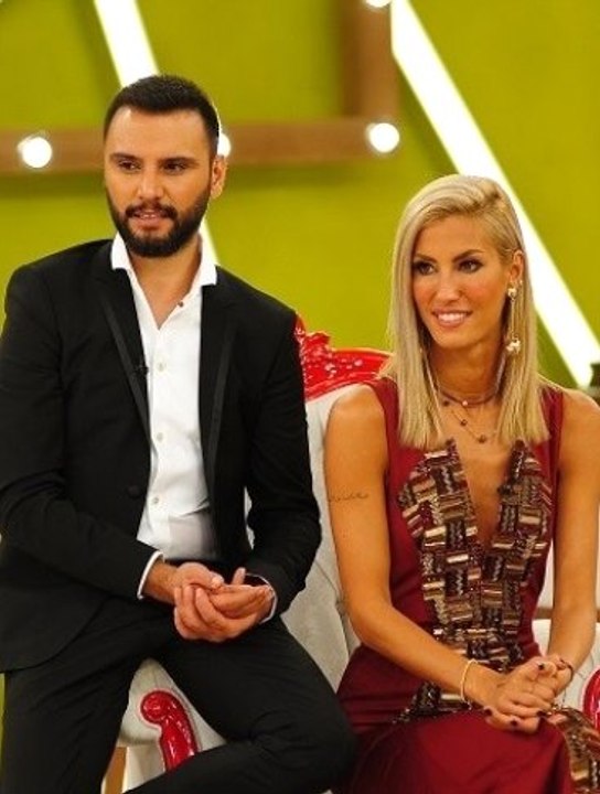 Alişan Programı Açarken Striptiz Yaptı