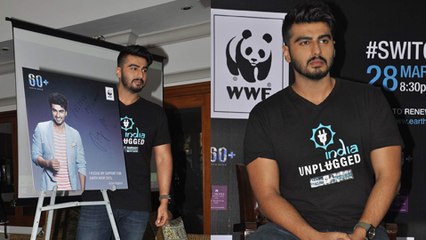 Arjun Kapoor Interacts With Media After AIB Controversy | WWF