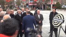 Çanakkale'ye Ziyarette Bulunan Beşiktaş Kulübü Başkanı Fikret Orman Atatürk Anıtı'na Çelenk Koydu...