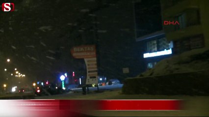 Tunceli'de kar yağışı hayatı durdurdu