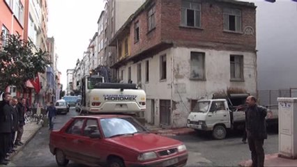 Metruk Bina Yıkımı