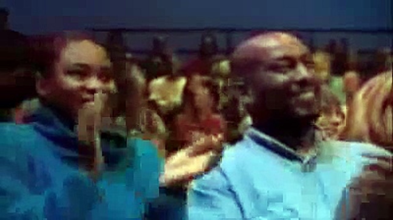 russel peter with english lady
