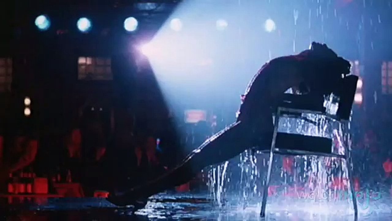 Top 10 Sexiest Women Per Decade: 1980s