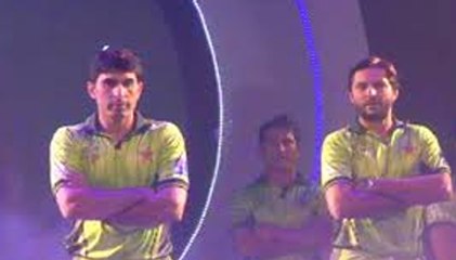 Mastering Social Media Strategies 📱