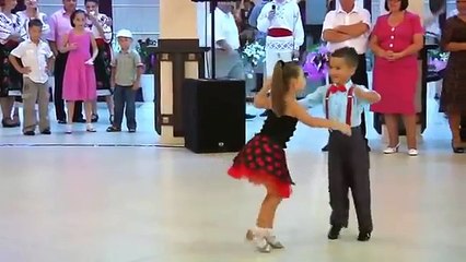 Samba dance by children - Ionela Tarus & Mihai Ungureanu
