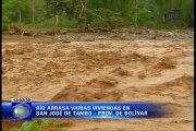 Río arrasa varias viviendas en San José de Tambo, provincia de Bolívar