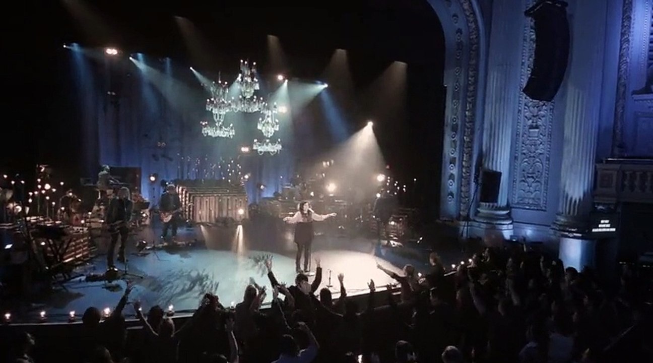 ‘Look Upon The Lord’ – Kari Jobe