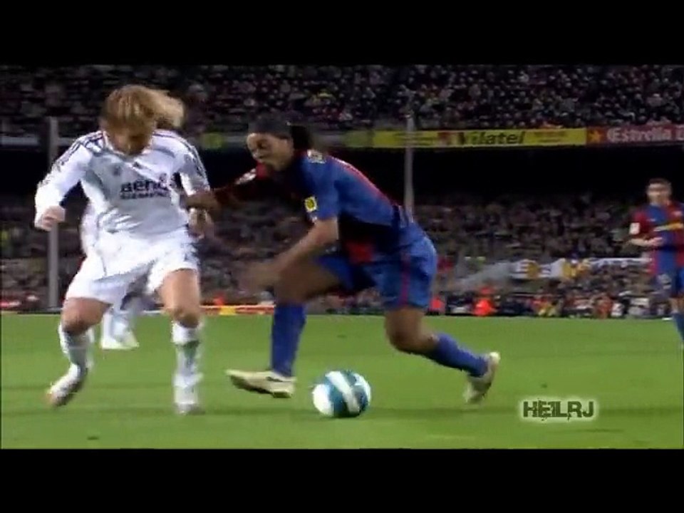 مهارات الكلاسيكو .. رونالدينيو الرهيب