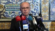 Bernard Cazeneuve à Tunis pour apporter son soutien