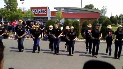 REVEIL- MAIS SI MOI - Folklore Acadien Country