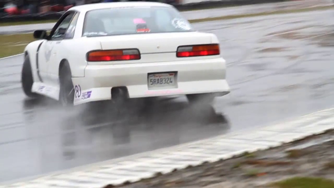 Pacific GP Rain Drift 2011 - [LORENinHD]