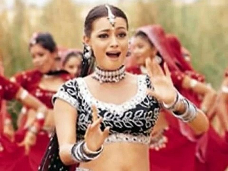 Bindiya Chamke, Choodi Khanke - Tumko Na Bhool Paayenge (2002) Full Song HD