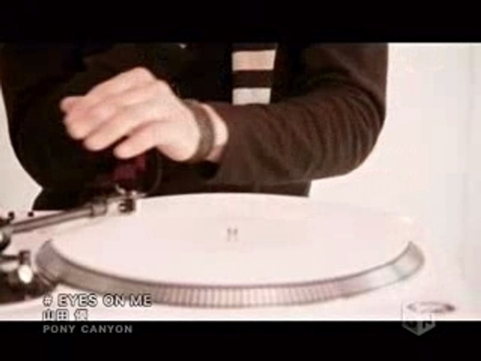 Yamada Yu - EYES ON ME