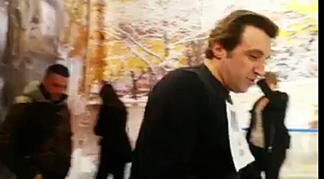 Flavio Insinna si prepara per la finale di Notti sul Ghiaccio