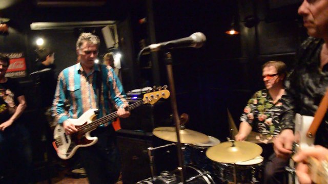 Hot Chickens - Dunkerque Redhouse France 20 mars 2015 Lucille