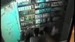 Dunya News-Dunya News obtains CCTV Footage of mobile phone shop robbery in Lahore