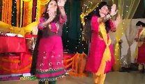 [LOL EXA] Pakistani Wedding AWESOME STEPS   Ye Halkat Jawani    HD