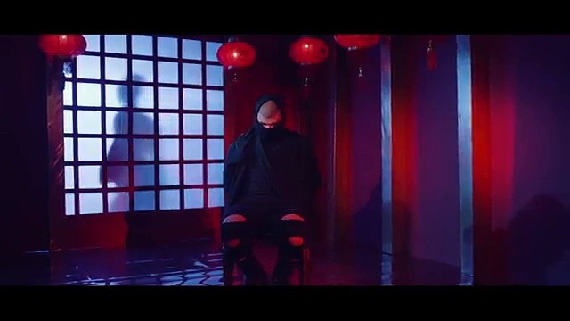 Farruko - Lejos De Aquí