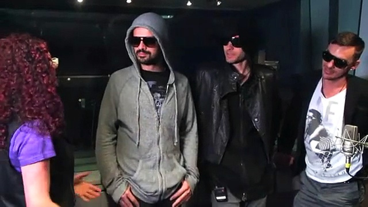 30 Seconds to Mars chat fashion, obsessions, 'unrock' rock stars and more! NovaFM Videos