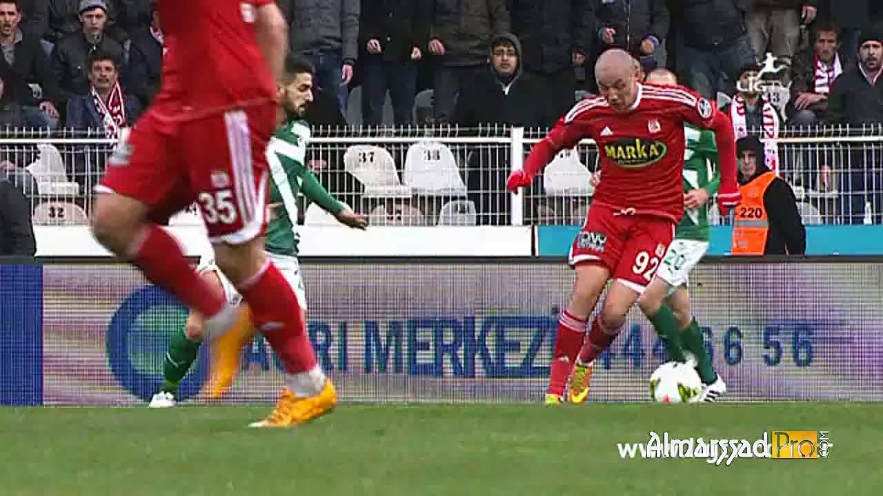 Aatif Chahechouhe vs Bursaspor