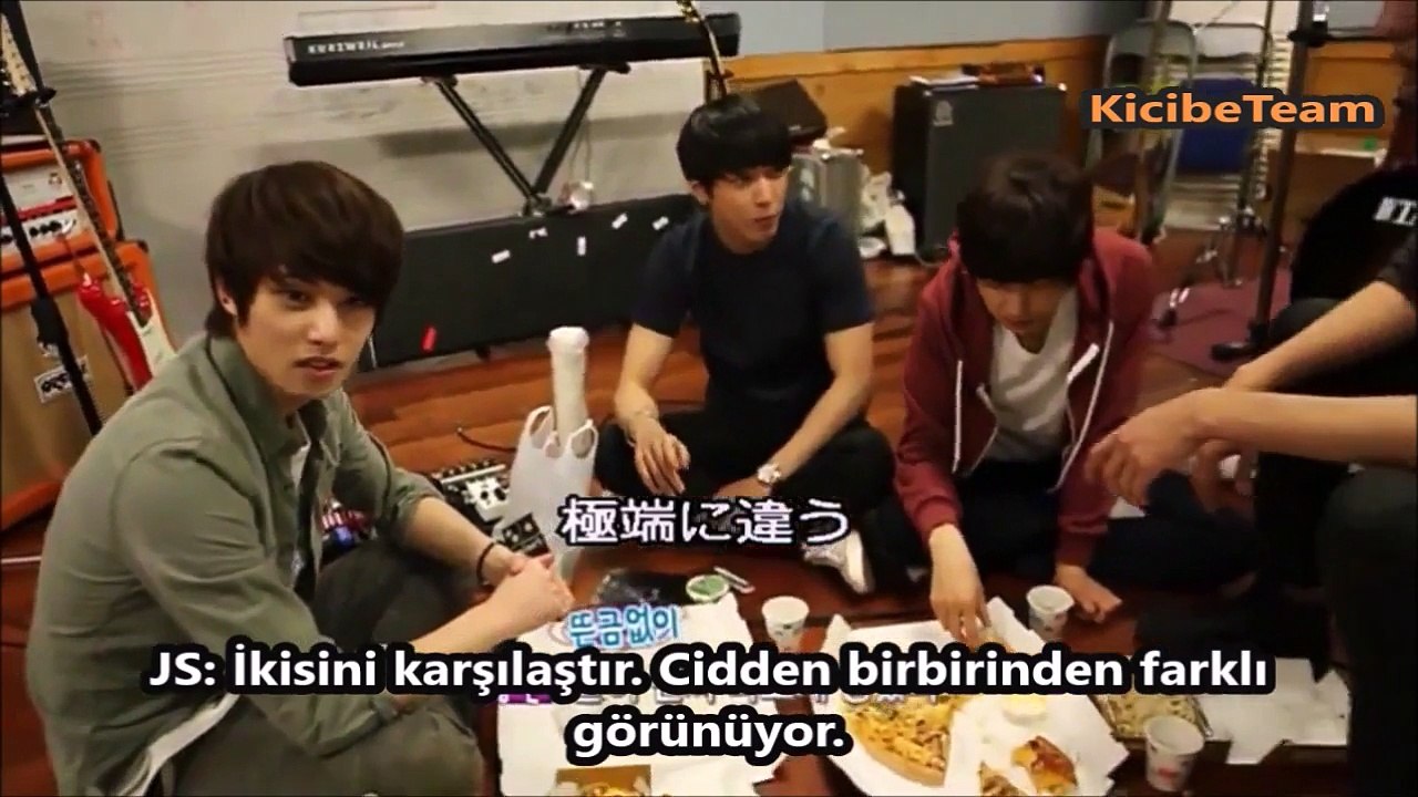 CNBLUE Pizza Muhabbeti (Türkçe Altyazılı / TR SUB )
