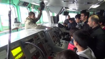 Savaş Gemileri Ziyarete Açıldı