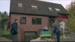 This Dutch man, who is selling his house made a new way of showing house to t..
